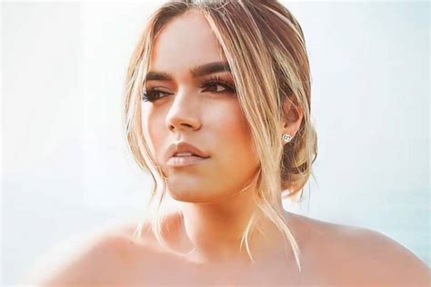 descuidos de karol g|Karol G sorprende con video completamente desnuda